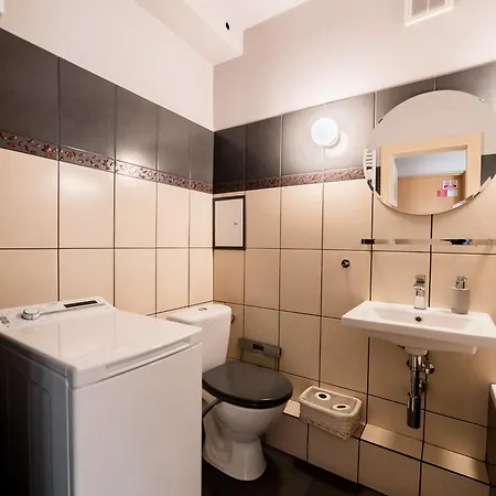 Apartman Wichrowe Wzgorze Charming By Bookinghost